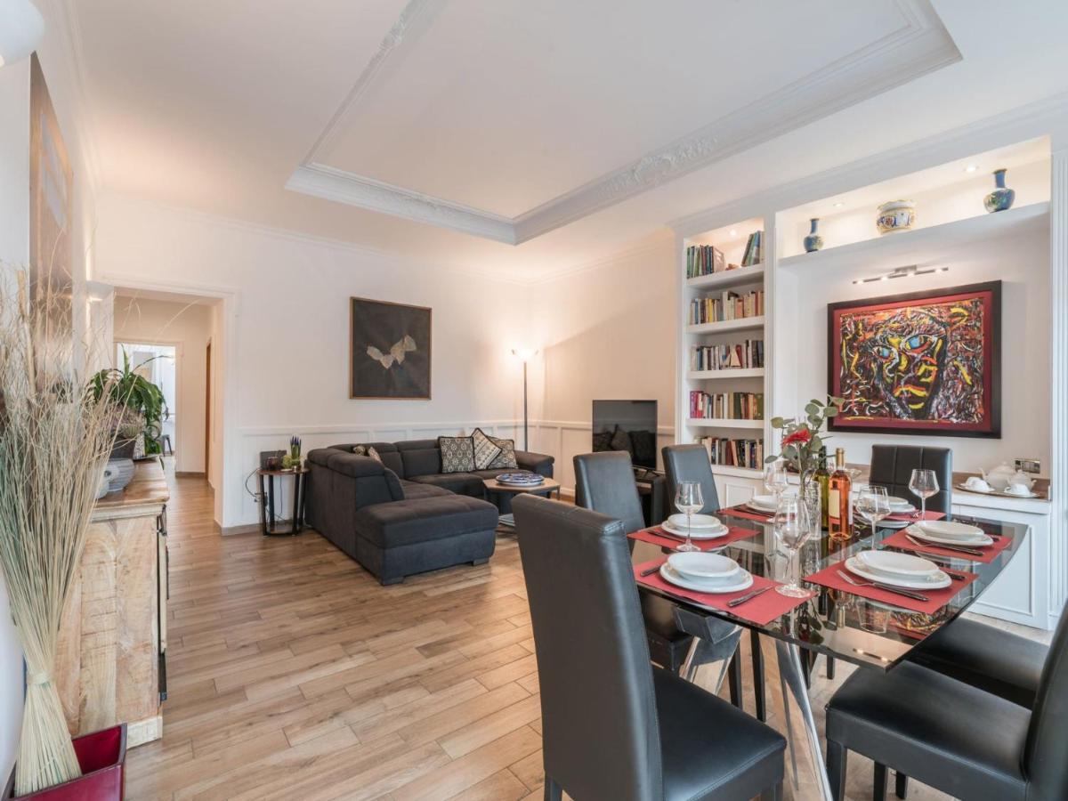 The Best Rent - Elegant Three-Bedroom Apartment A Few Steps From Fontana Di Trevi Extérieur photo