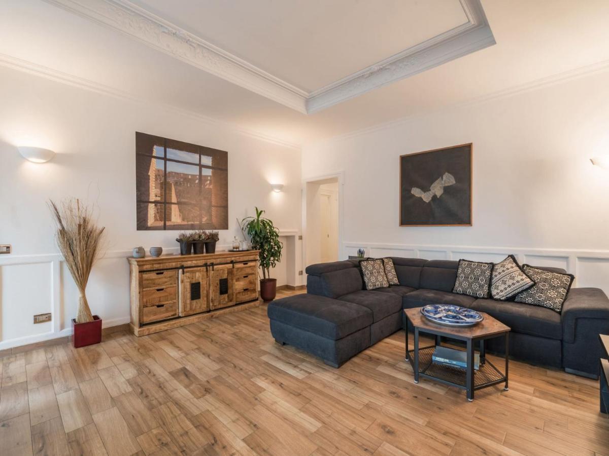 The Best Rent - Elegant Three-Bedroom Apartment A Few Steps From Fontana Di Trevi Extérieur photo