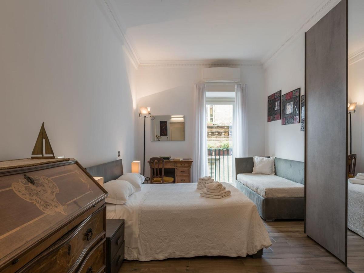 The Best Rent - Elegant Three-Bedroom Apartment A Few Steps From Fontana Di Trevi Extérieur photo