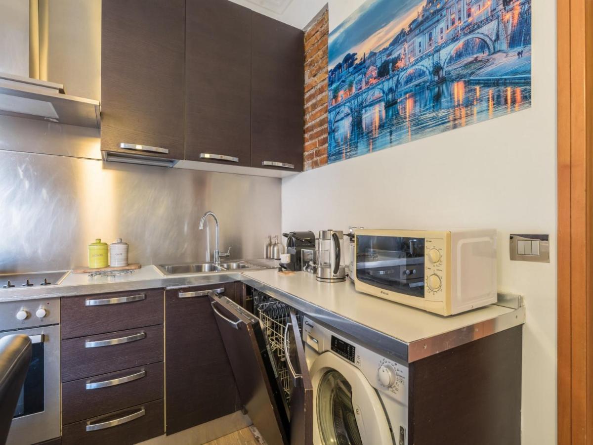 The Best Rent - Elegant Three-Bedroom Apartment A Few Steps From Fontana Di Trevi Extérieur photo